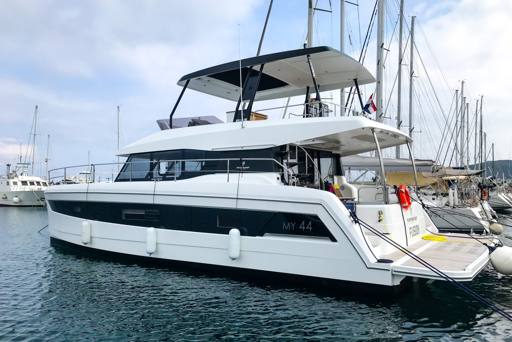 Fountaine Pajot MY44