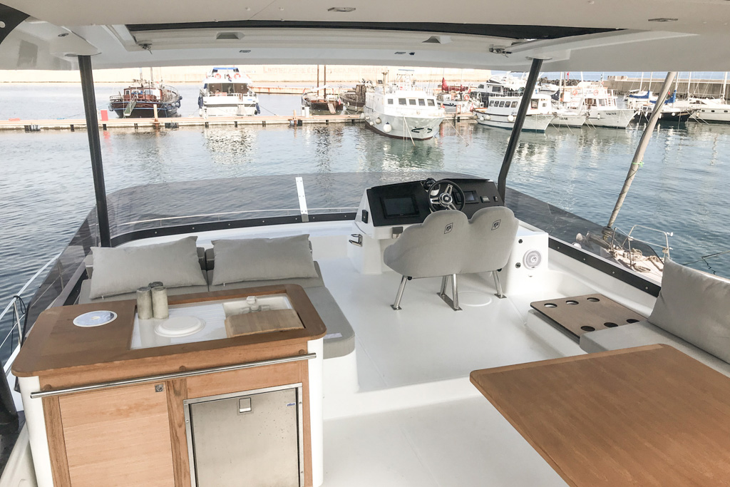 Fountaine Pajot MY44